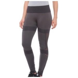 NUX Pewter Grey Black Tasha Legging NWT Size Medium